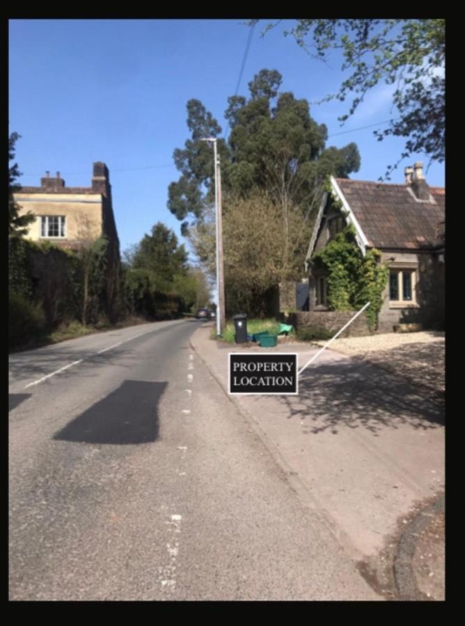 2 Bedroom Cosy Cottage With Hot Tub In Hambrook Close To Bristol City Centre Εξωτερικό φωτογραφία