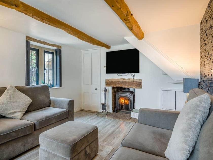 2 Bedroom Cosy Cottage With Hot Tub In Hambrook Close To Bristol City Centre Εξωτερικό φωτογραφία
